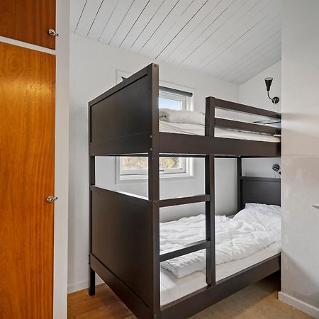Immaculate 2-Bed House At The Beach 12H Brenderup Экстерьер фото