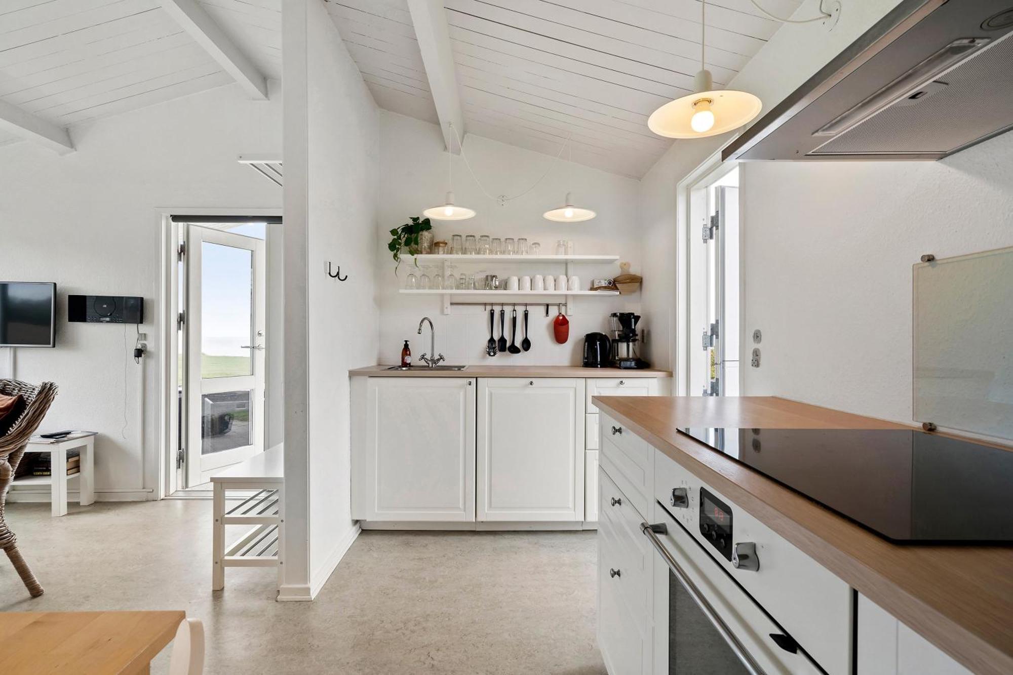 Immaculate 2-Bed House At The Beach 12H Brenderup Экстерьер фото